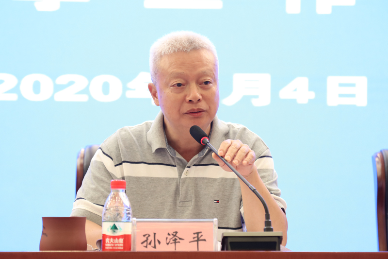 1601017598691012639.jpg 1599262025255010488.jpg