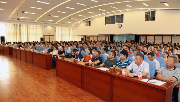 1537580531621010459.jpg 1536201463657086707.jpg